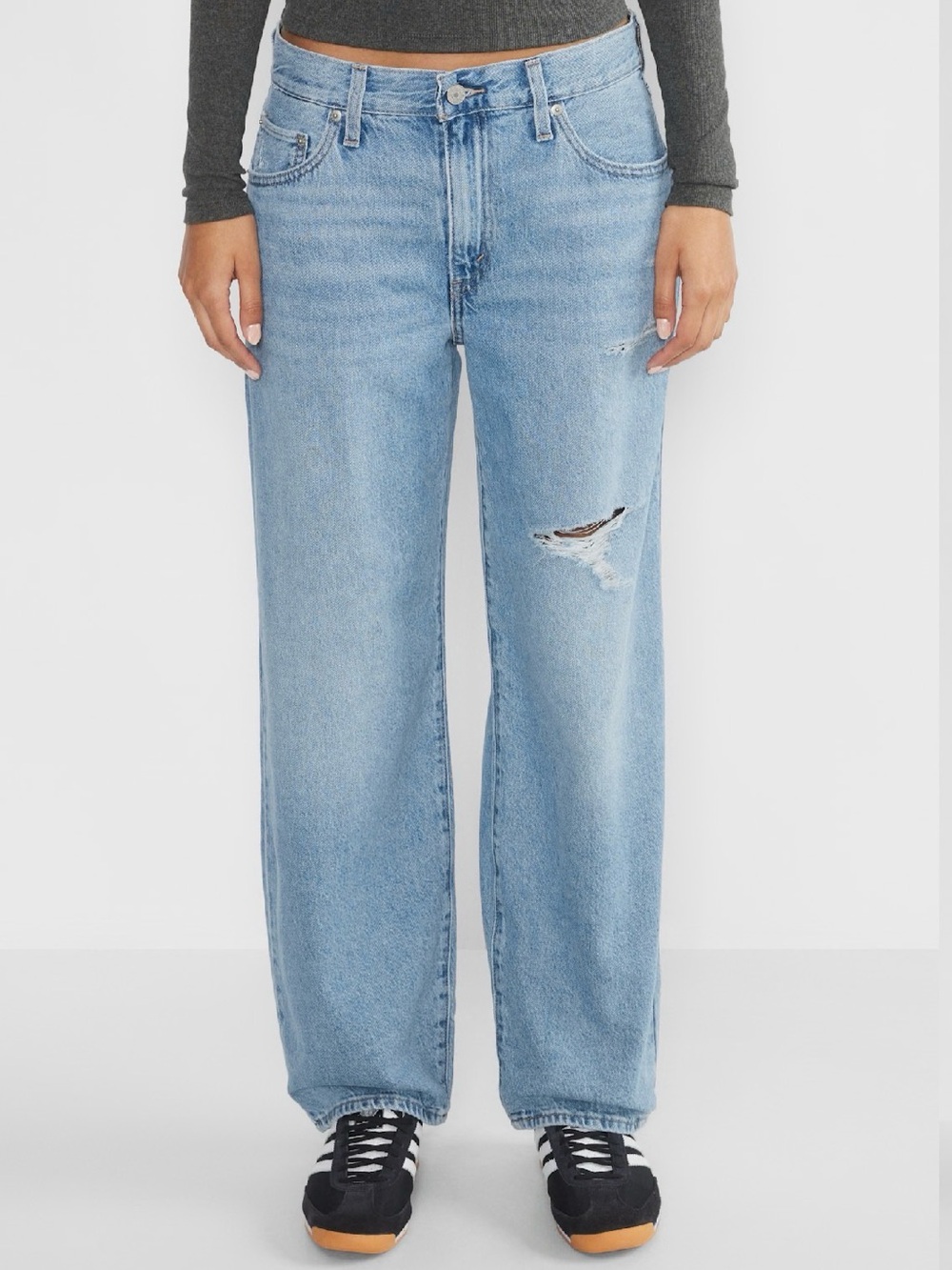 Levi’s Baggy Dad Jean in Medium - Size 27